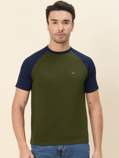 Super Light Moisture Wicking Regular-Fit Crew Neck T-Shirt - Green