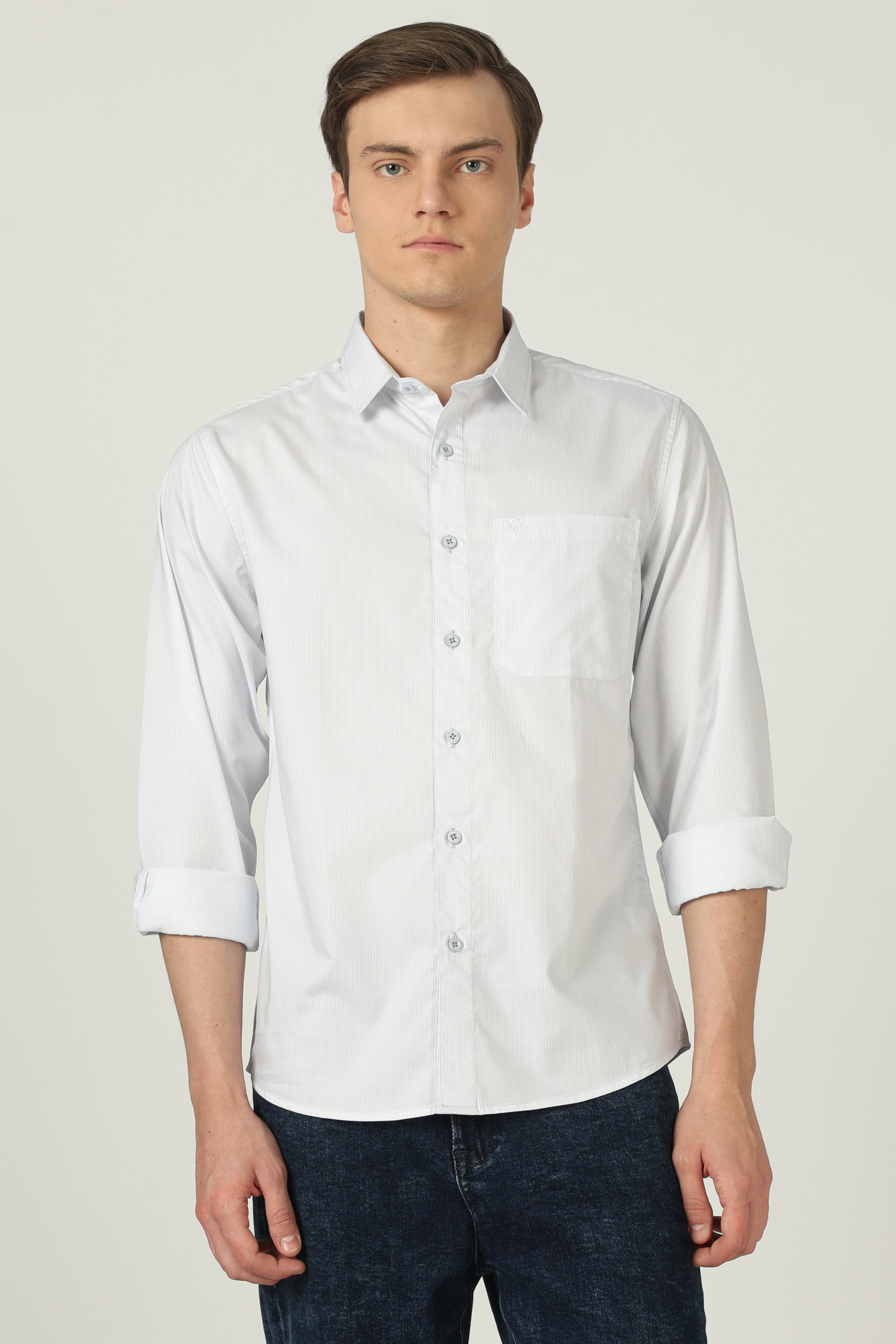Windsor Liquid Cotton Luxe Shirt- white pinstripe