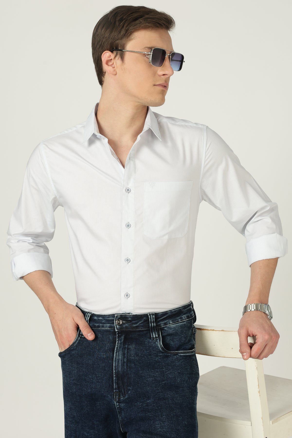 Windsor Liquid Cotton Luxe Shirt- white pinstripe