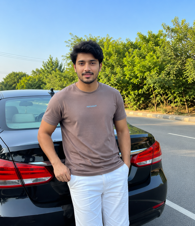 Varun Deshpande