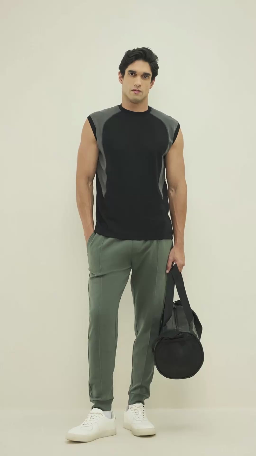 Cool Stretch Athleisure Skinny Fit Vest - Black